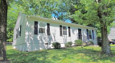 405 CLEVELAND CT, FREDERICKSBURG, Virginia 22407, 3 Bedrooms Bedrooms, ,1 BathroomBathrooms,Residential,For sale,405 CLEVELAND CT,VASP2034000 MLS # VASP2034000