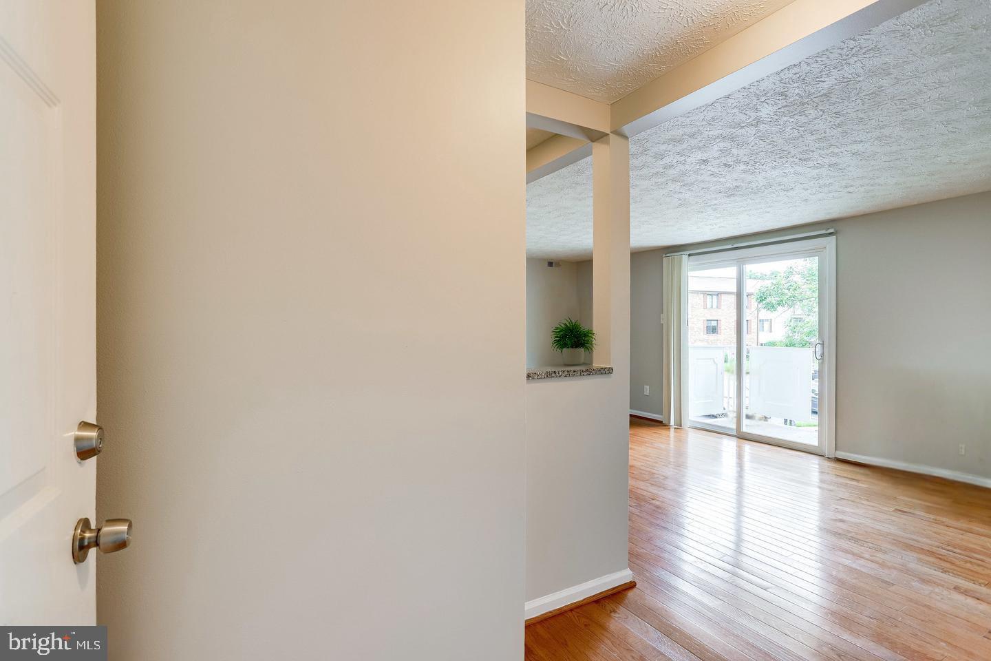 8385-H BROCKHAM DR #H, ALEXANDRIA, Virginia 22309, 2 Bedrooms Bedrooms, ,2 BathroomsBathrooms,Residential,For sale,8385-H BROCKHAM DR #H,VAFX2248398 MLS # VAFX2248398