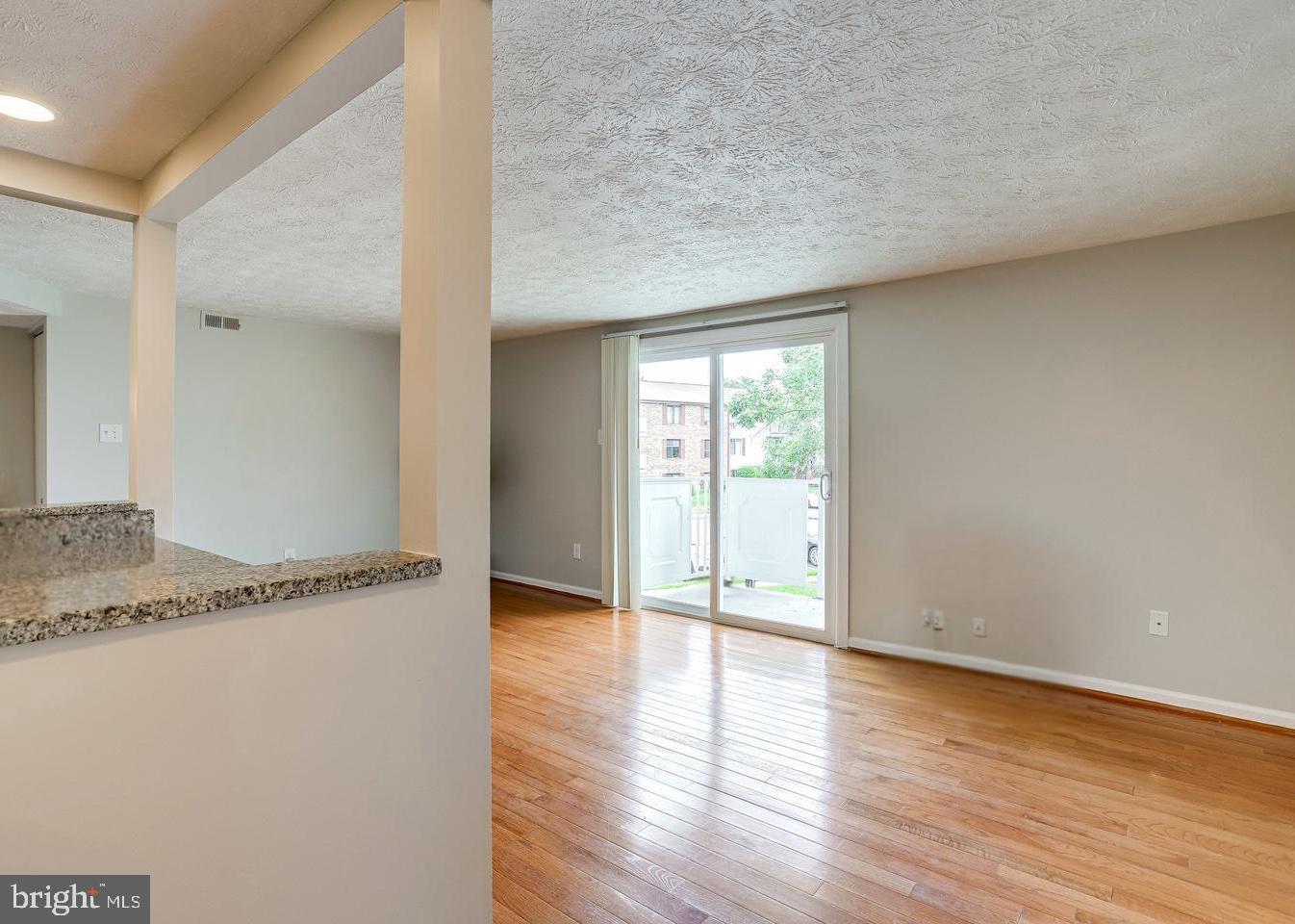 8385-H BROCKHAM DR #H, ALEXANDRIA, Virginia 22309, 2 Bedrooms Bedrooms, ,2 BathroomsBathrooms,Residential,For sale,8385-H BROCKHAM DR #H,VAFX2248398 MLS # VAFX2248398