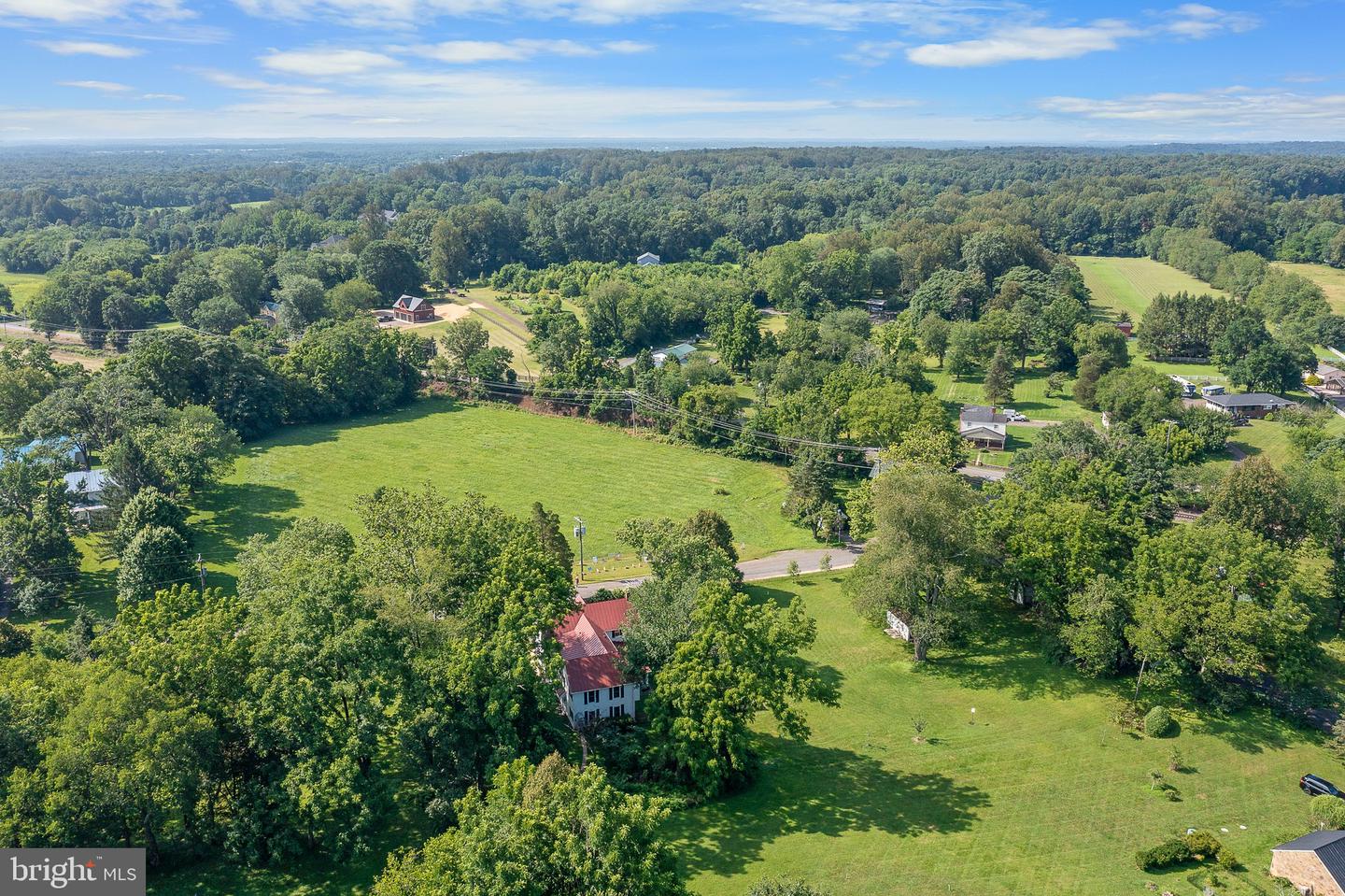 5128 WESTON RD, CASANOVA, Virginia 20139, 4 Bedrooms Bedrooms, ,4 BathroomsBathrooms,Residential,For sale,5128 WESTON RD,VAFQ2017102 MLS # VAFQ2017102