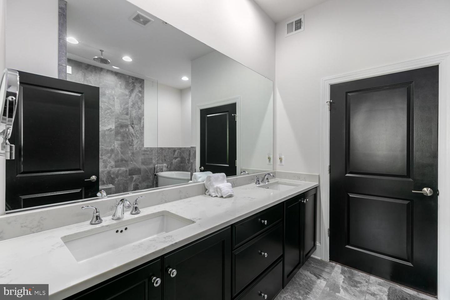 44667 PROVINCETOWN DR, ASHBURN, Virginia 20147, 5 Bedrooms Bedrooms, ,4 BathroomsBathrooms,Residential,For sale,44667 PROVINCETOWN DR,VALO2100304 MLS # VALO2100304