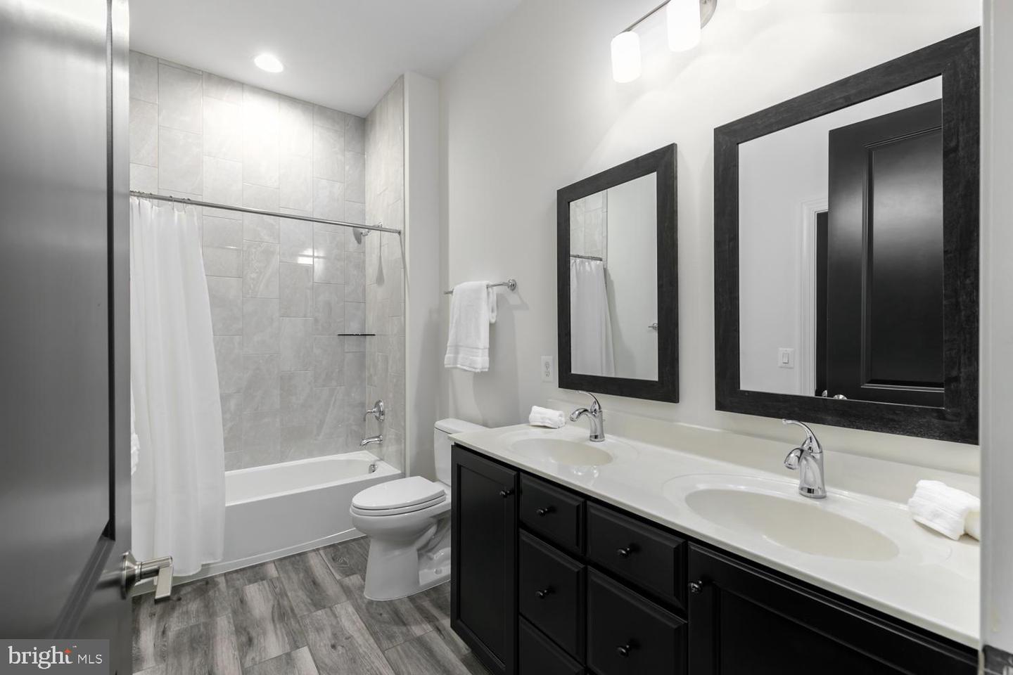 44667 PROVINCETOWN DR, ASHBURN, Virginia 20147, 5 Bedrooms Bedrooms, ,4 BathroomsBathrooms,Residential,For sale,44667 PROVINCETOWN DR,VALO2100304 MLS # VALO2100304