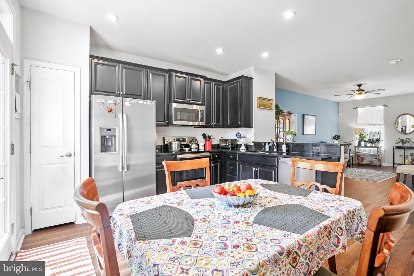 515 ROLLING VALLEY DR, FREDERICKSBURG, Virginia 22405, 3 Bedrooms Bedrooms, ,3 BathroomsBathrooms,Residential,For sale,515 ROLLING VALLEY DR,VAST2040194 MLS # VAST2040194