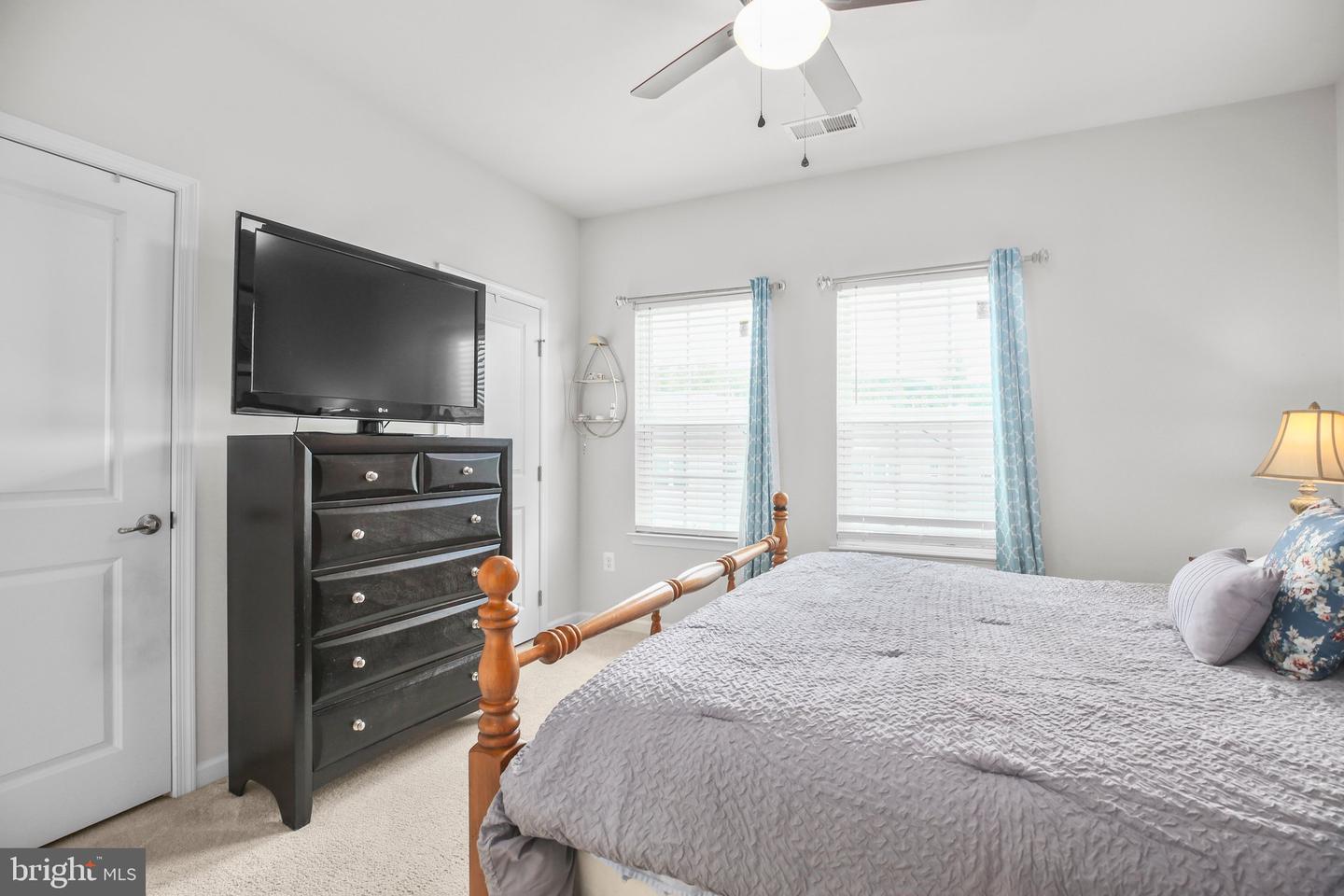 515 ROLLING VALLEY DR, FREDERICKSBURG, Virginia 22405, 3 Bedrooms Bedrooms, ,3 BathroomsBathrooms,Residential,For sale,515 ROLLING VALLEY DR,VAST2040194 MLS # VAST2040194