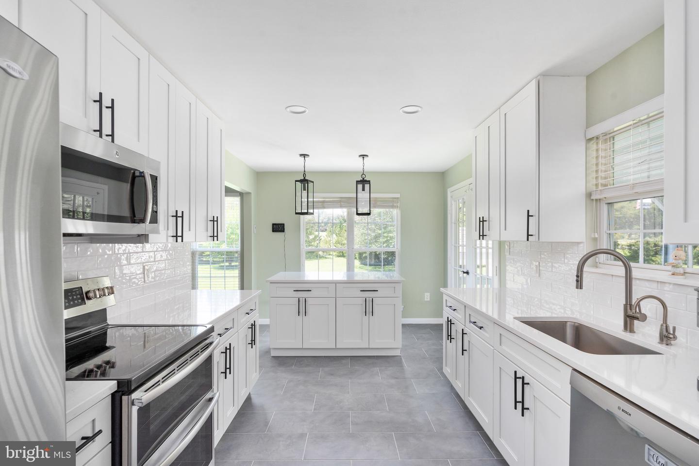 8004 PIONEER CT, SPOTSYLVANIA, Virginia 22551, 3 Bedrooms Bedrooms, ,2 BathroomsBathrooms,Residential,For sale,8004 PIONEER CT,VASP2034266 MLS # VASP2034266