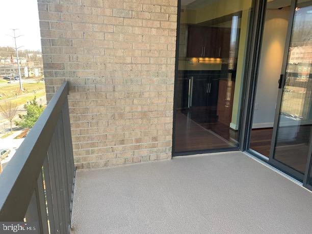 4500 S FOUR MILE RUN DR #426, ARLINGTON, Virginia 22204, 2 Bedrooms Bedrooms, ,2 BathroomsBathrooms,Residential,For sale,4500 S FOUR MILE RUN DR #426,VAAR2059958 MLS # VAAR2059958
