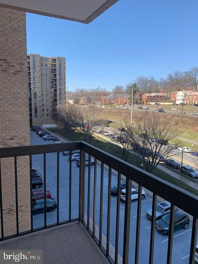 4500 S FOUR MILE RUN DR #426, ARLINGTON, Virginia 22204, 2 Bedrooms Bedrooms, ,2 BathroomsBathrooms,Residential,For sale,4500 S FOUR MILE RUN DR #426,VAAR2059958 MLS # VAAR2059958
