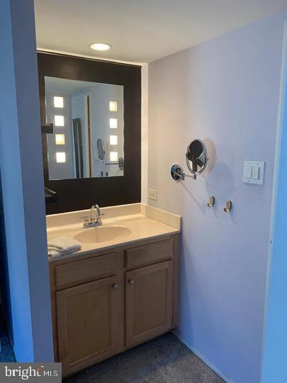 4500 S FOUR MILE RUN DR #426, ARLINGTON, Virginia 22204, 2 Bedrooms Bedrooms, ,2 BathroomsBathrooms,Residential,For sale,4500 S FOUR MILE RUN DR #426,VAAR2059958 MLS # VAAR2059958