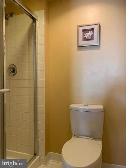 4500 S FOUR MILE RUN DR #426, ARLINGTON, Virginia 22204, 2 Bedrooms Bedrooms, ,2 BathroomsBathrooms,Residential,For sale,4500 S FOUR MILE RUN DR #426,VAAR2059958 MLS # VAAR2059958