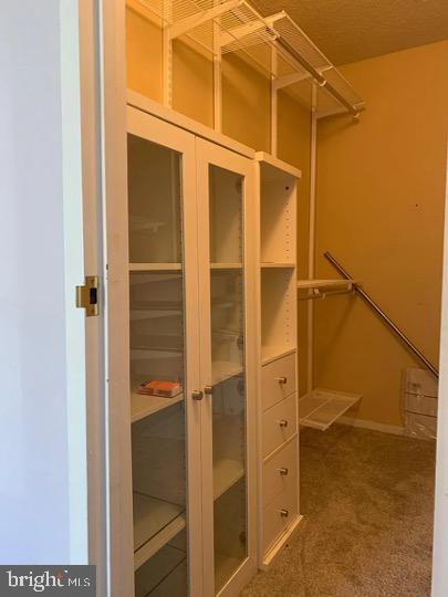 4500 S FOUR MILE RUN DR #426, ARLINGTON, Virginia 22204, 2 Bedrooms Bedrooms, ,2 BathroomsBathrooms,Residential,For sale,4500 S FOUR MILE RUN DR #426,VAAR2059958 MLS # VAAR2059958