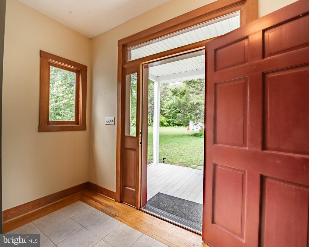 522 SAYLERS HILL DR, RICE, Virginia 23966, 3 Bedrooms Bedrooms, 7 Rooms Rooms,2 BathroomsBathrooms,Residential,For sale,522 SAYLERS HILL DR,VAPE2000090 MLS # VAPE2000090