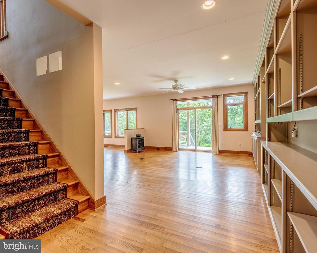 522 SAYLERS HILL DR, RICE, Virginia 23966, 3 Bedrooms Bedrooms, 7 Rooms Rooms,2 BathroomsBathrooms,Residential,For sale,522 SAYLERS HILL DR,VAPE2000090 MLS # VAPE2000090