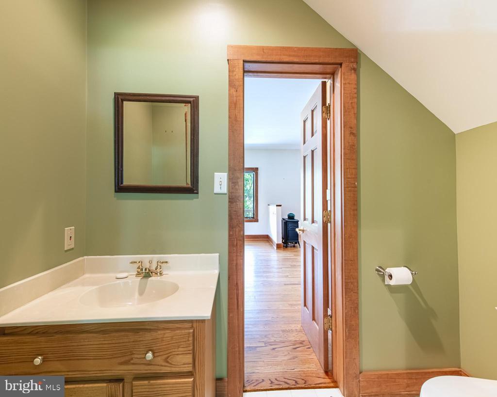 522 SAYLERS HILL DR, RICE, Virginia 23966, 3 Bedrooms Bedrooms, 7 Rooms Rooms,2 BathroomsBathrooms,Residential,For sale,522 SAYLERS HILL DR,VAPE2000090 MLS # VAPE2000090