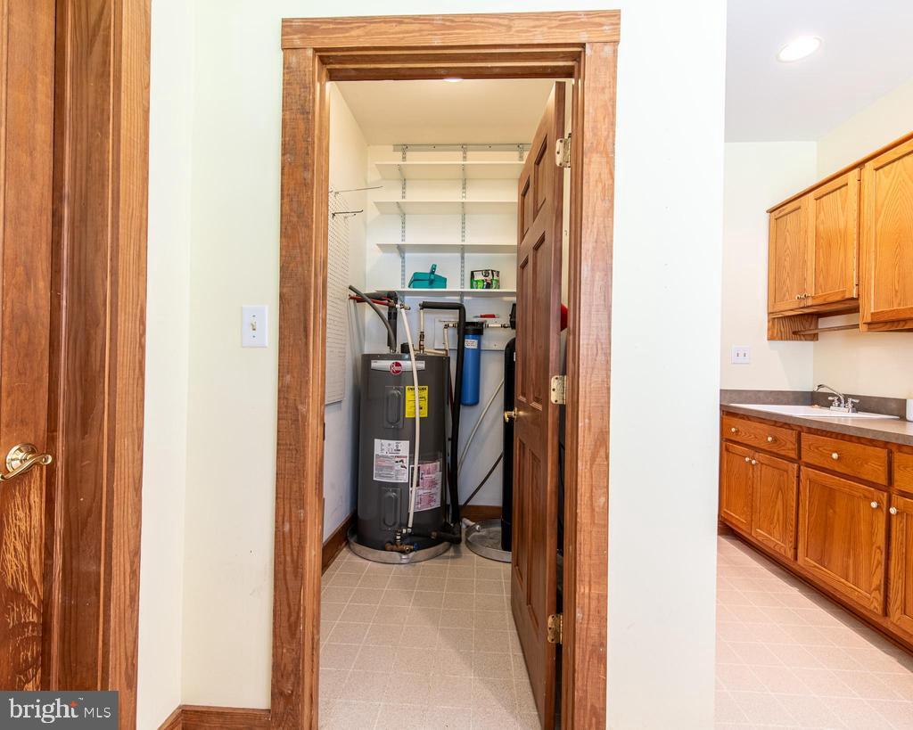 522 SAYLERS HILL DR, RICE, Virginia 23966, 3 Bedrooms Bedrooms, 7 Rooms Rooms,2 BathroomsBathrooms,Residential,For sale,522 SAYLERS HILL DR,VAPE2000090 MLS # VAPE2000090