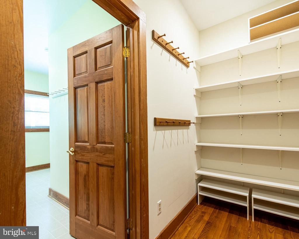 522 SAYLERS HILL DR, RICE, Virginia 23966, 3 Bedrooms Bedrooms, 7 Rooms Rooms,2 BathroomsBathrooms,Residential,For sale,522 SAYLERS HILL DR,VAPE2000090 MLS # VAPE2000090