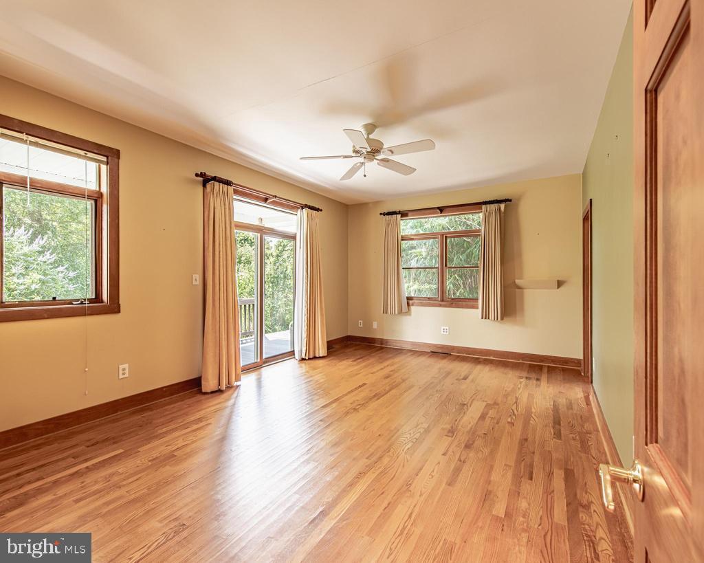 522 SAYLERS HILL DR, RICE, Virginia 23966, 3 Bedrooms Bedrooms, 7 Rooms Rooms,2 BathroomsBathrooms,Residential,For sale,522 SAYLERS HILL DR,VAPE2000090 MLS # VAPE2000090