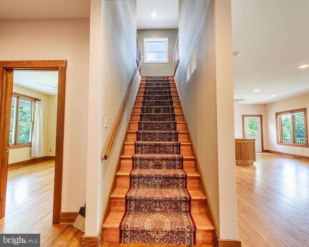 522 SAYLERS HILL DR, RICE, Virginia 23966, 3 Bedrooms Bedrooms, 7 Rooms Rooms,2 BathroomsBathrooms,Residential,For sale,522 SAYLERS HILL DR,VAPE2000090 MLS # VAPE2000090