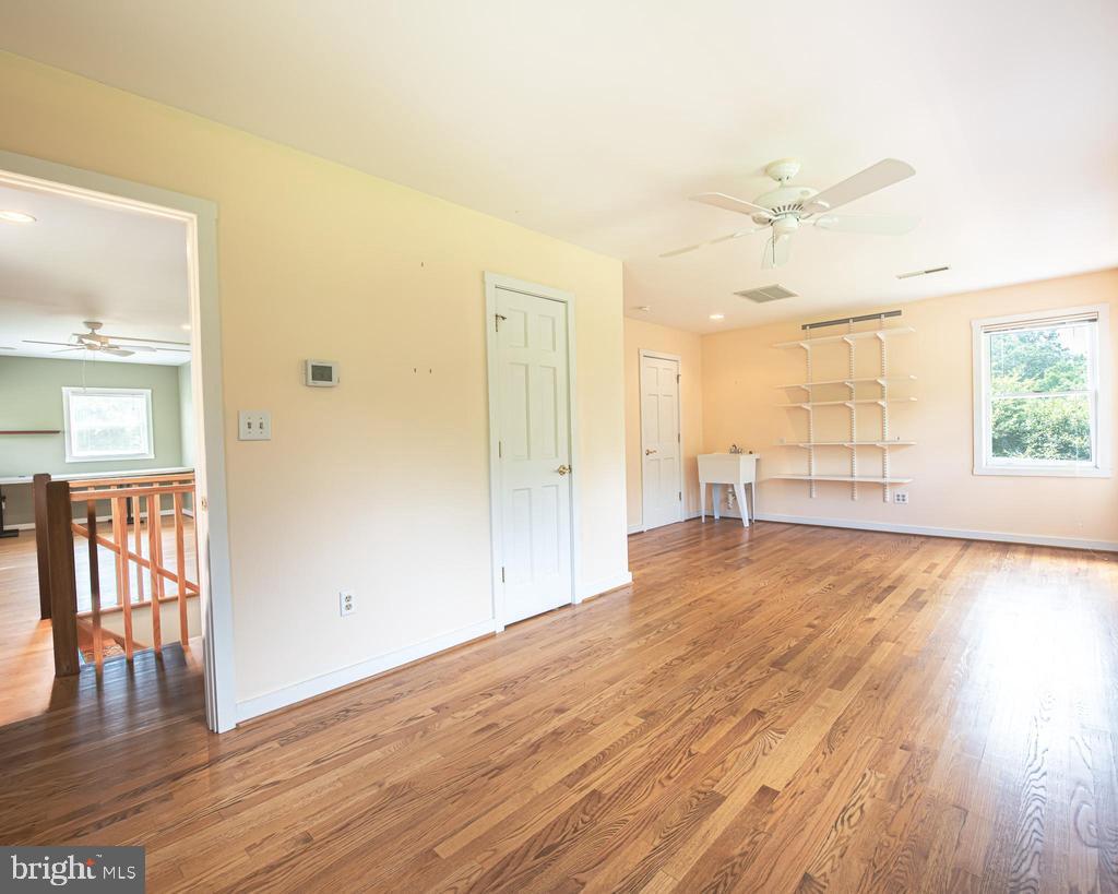 522 SAYLERS HILL DR, RICE, Virginia 23966, 3 Bedrooms Bedrooms, 7 Rooms Rooms,2 BathroomsBathrooms,Residential,For sale,522 SAYLERS HILL DR,VAPE2000090 MLS # VAPE2000090