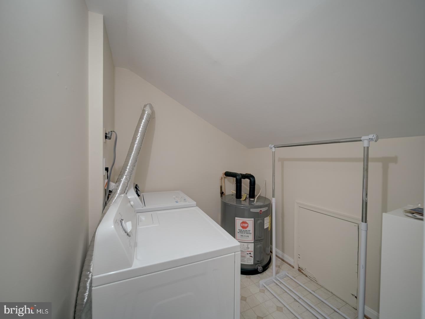 2233 LOVEDALE LN #405A UNIT I, RESTON, Virginia 20191, 3 Bedrooms Bedrooms, ,2 BathroomsBathrooms,Residential,For sale,2233 LOVEDALE LN #405A UNIT I,VAFX2252500 MLS # VAFX2252500