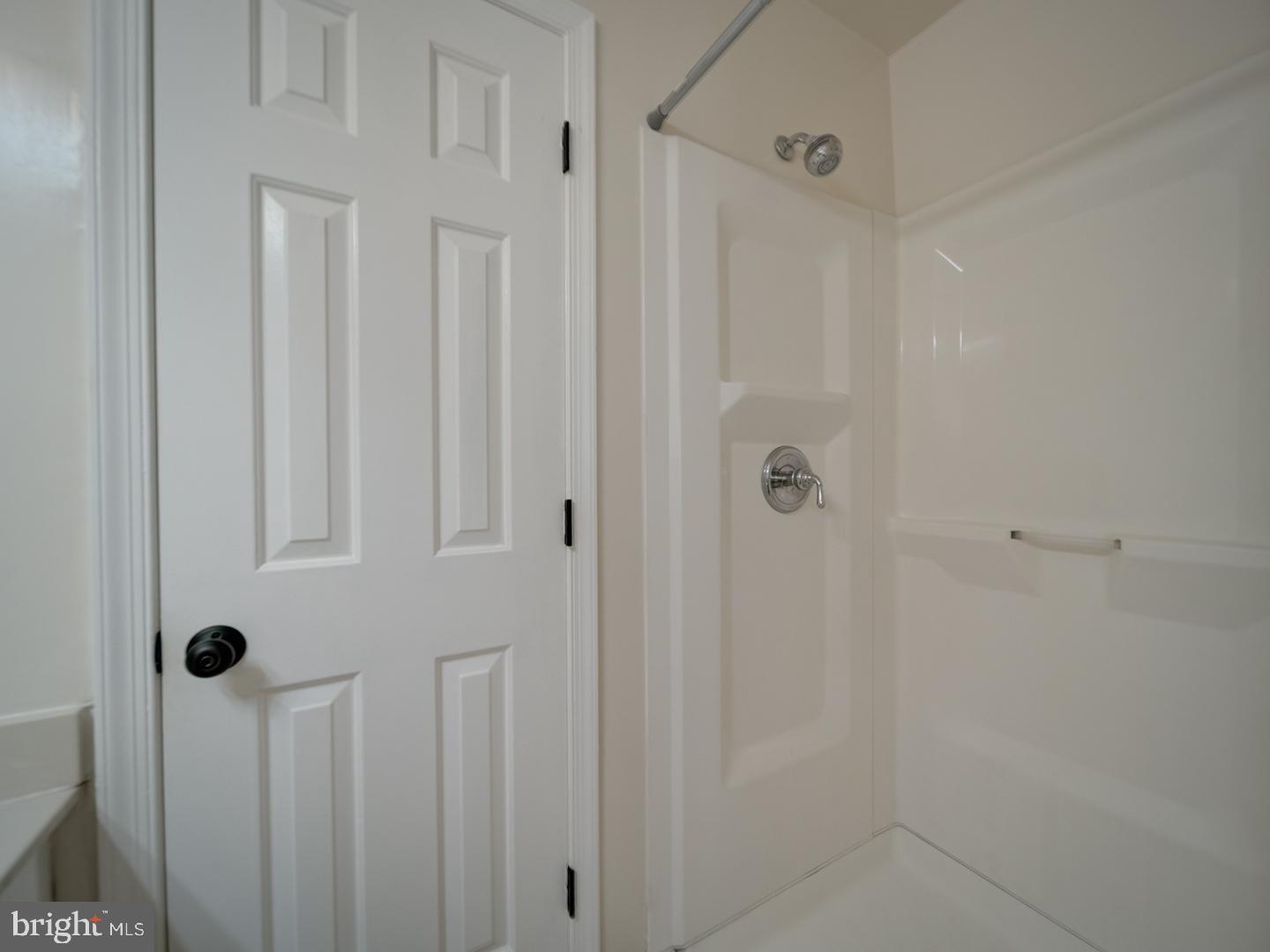 2233 LOVEDALE LN #405A UNIT I, RESTON, Virginia 20191, 3 Bedrooms Bedrooms, ,2 BathroomsBathrooms,Residential,For sale,2233 LOVEDALE LN #405A UNIT I,VAFX2252500 MLS # VAFX2252500
