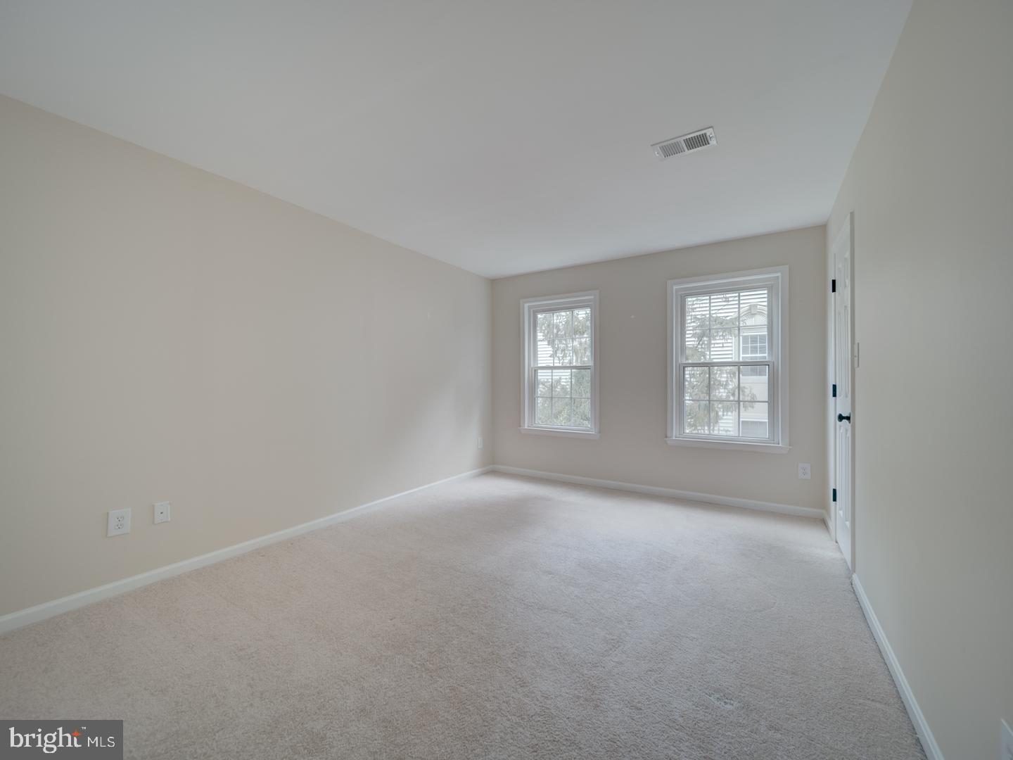 2233 LOVEDALE LN #405A UNIT I, RESTON, Virginia 20191, 3 Bedrooms Bedrooms, ,2 BathroomsBathrooms,Residential,For sale,2233 LOVEDALE LN #405A UNIT I,VAFX2252500 MLS # VAFX2252500