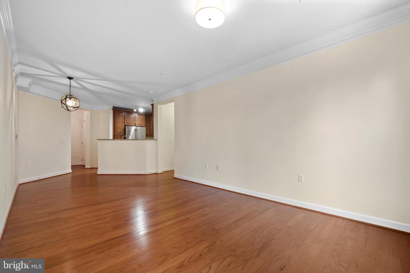 2101 N MONROE ST #213, ARLINGTON, Virginia 22207, 1 Bedroom Bedrooms, ,1 BathroomBathrooms,Residential,For sale,2101 N MONROE ST #213,VAAR2059976 MLS # VAAR2059976