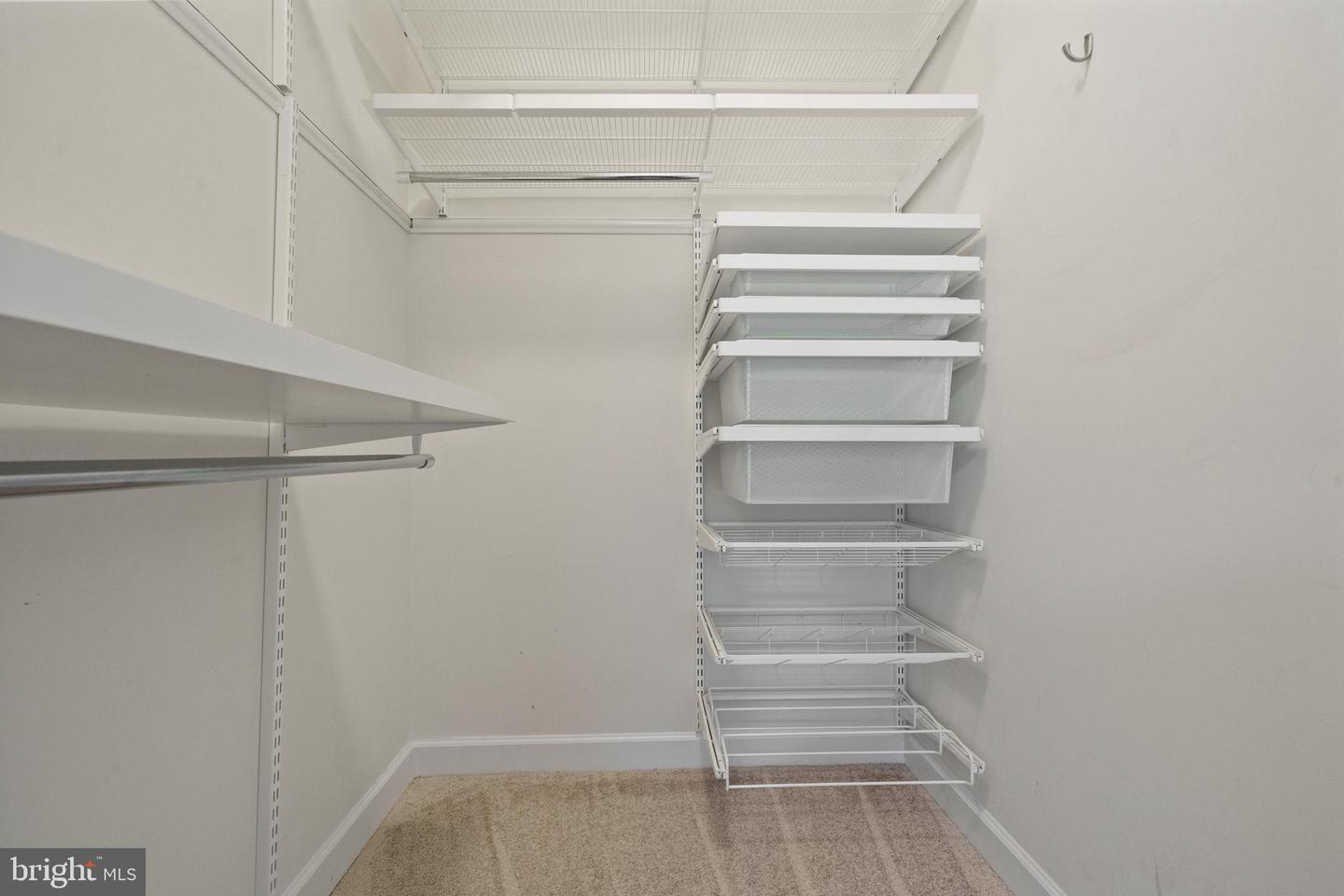 2101 N MONROE ST #213, ARLINGTON, Virginia 22207, 1 Bedroom Bedrooms, ,1 BathroomBathrooms,Residential,For sale,2101 N MONROE ST #213,VAAR2059976 MLS # VAAR2059976