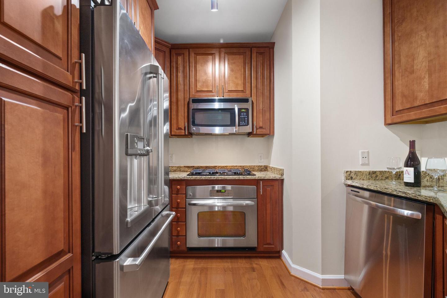 2101 N MONROE ST #213, ARLINGTON, Virginia 22207, 1 Bedroom Bedrooms, ,1 BathroomBathrooms,Residential,For sale,2101 N MONROE ST #213,VAAR2059976 MLS # VAAR2059976
