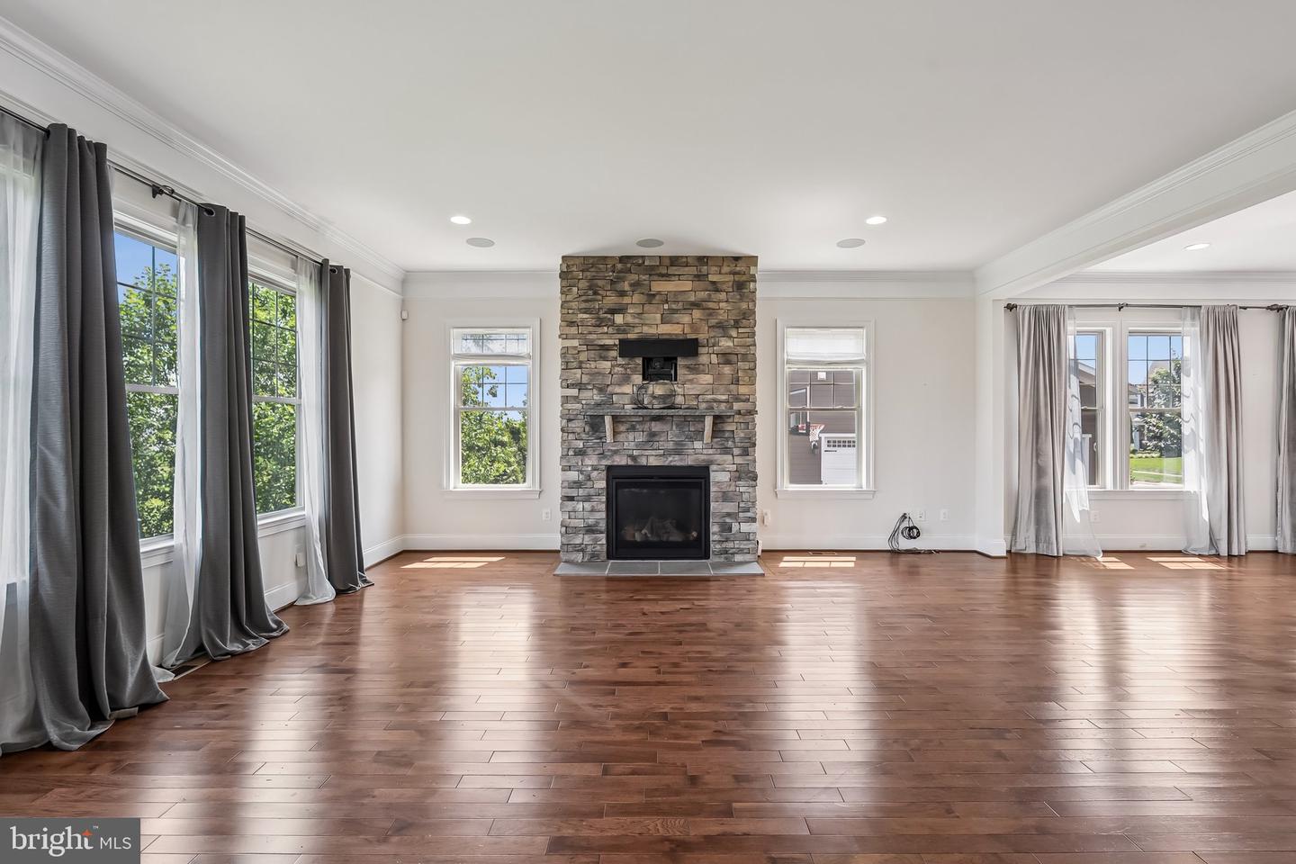 41594 HEPATICA CT, ASHBURN, Virginia 20148, 7 Bedrooms Bedrooms, ,5 BathroomsBathrooms,Residential,For sale,41594 HEPATICA CT,VALO2100866 MLS # VALO2100866