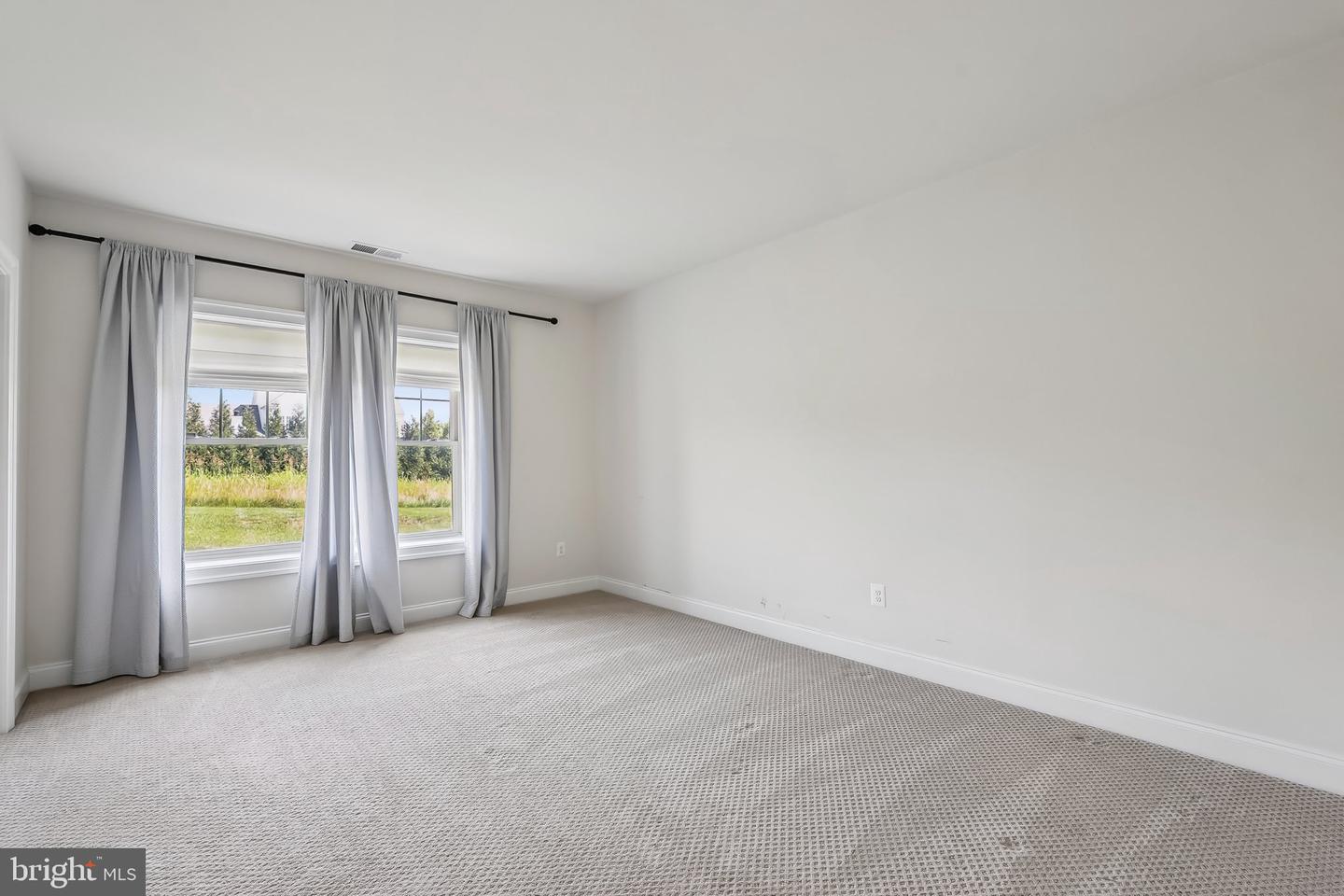 41594 HEPATICA CT, ASHBURN, Virginia 20148, 7 Bedrooms Bedrooms, ,5 BathroomsBathrooms,Residential,For sale,41594 HEPATICA CT,VALO2100866 MLS # VALO2100866