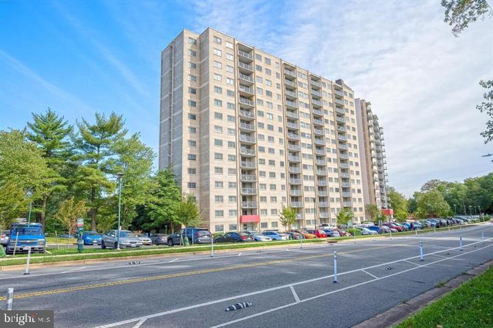 2500 N VAN DORN ST #318, ALEXANDRIA, Virginia 22302, ,1 BathroomBathrooms,Residential,For sale,2500 N VAN DORN ST #318,VAAX2047100 MLS # VAAX2047100