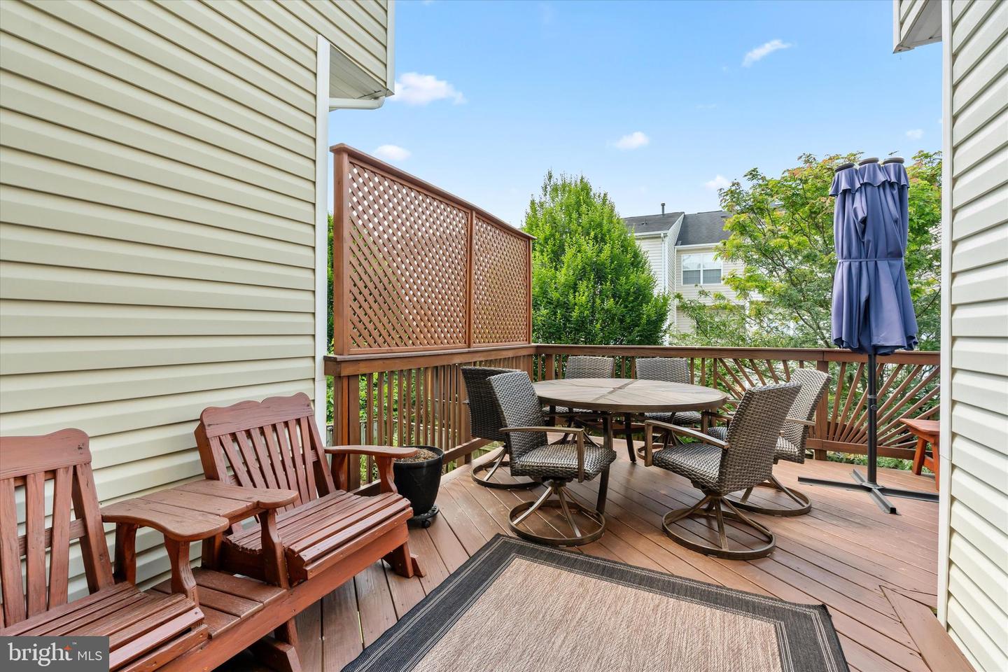 205 HAWKS VIEW SQ SE, LEESBURG, Virginia 20175, 4 Bedrooms Bedrooms, ,3 BathroomsBathrooms,Residential,For sale,205 HAWKS VIEW SQ SE,VALO2101008 MLS # VALO2101008