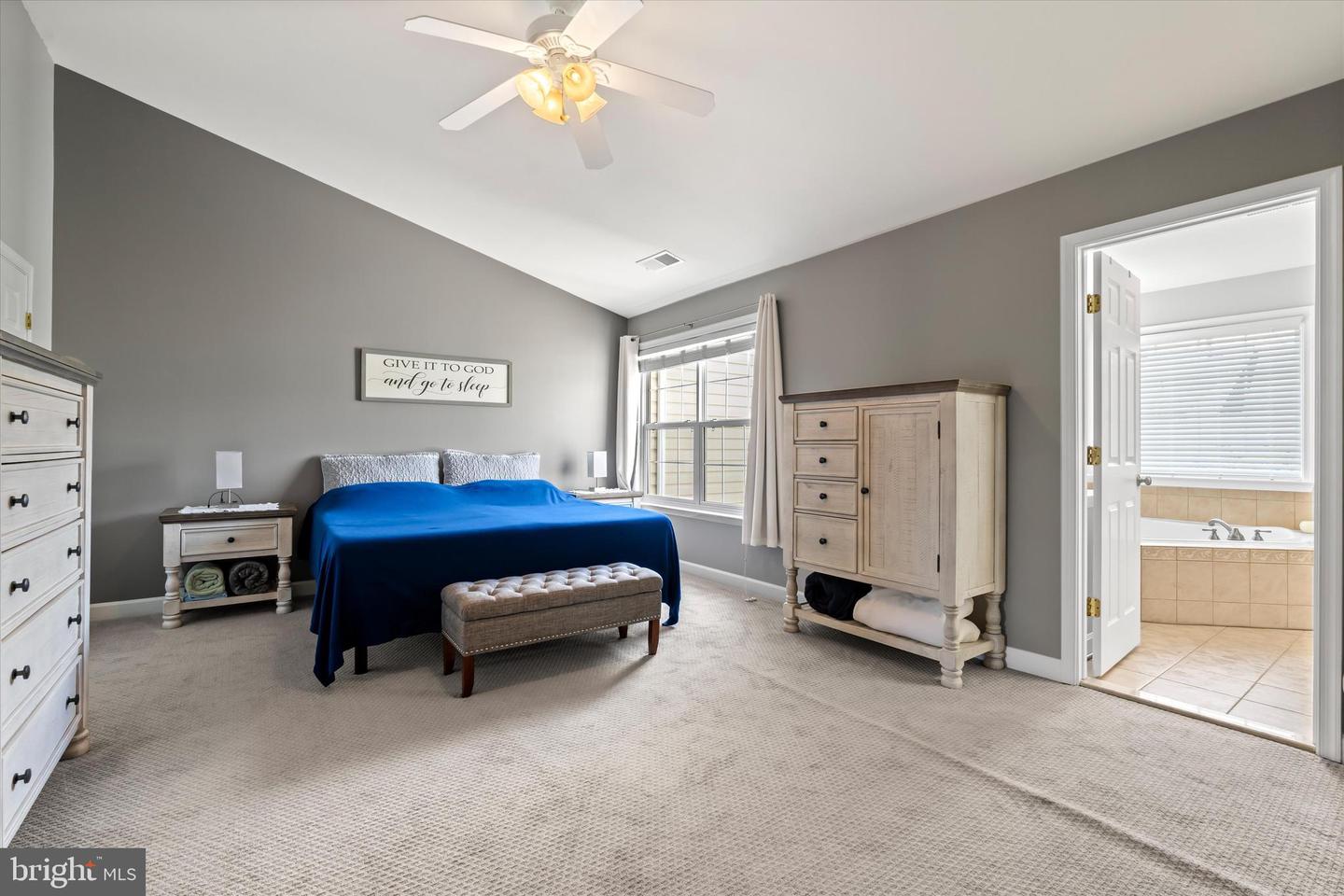 205 HAWKS VIEW SQ SE, LEESBURG, Virginia 20175, 4 Bedrooms Bedrooms, ,3 BathroomsBathrooms,Residential,For sale,205 HAWKS VIEW SQ SE,VALO2101008 MLS # VALO2101008