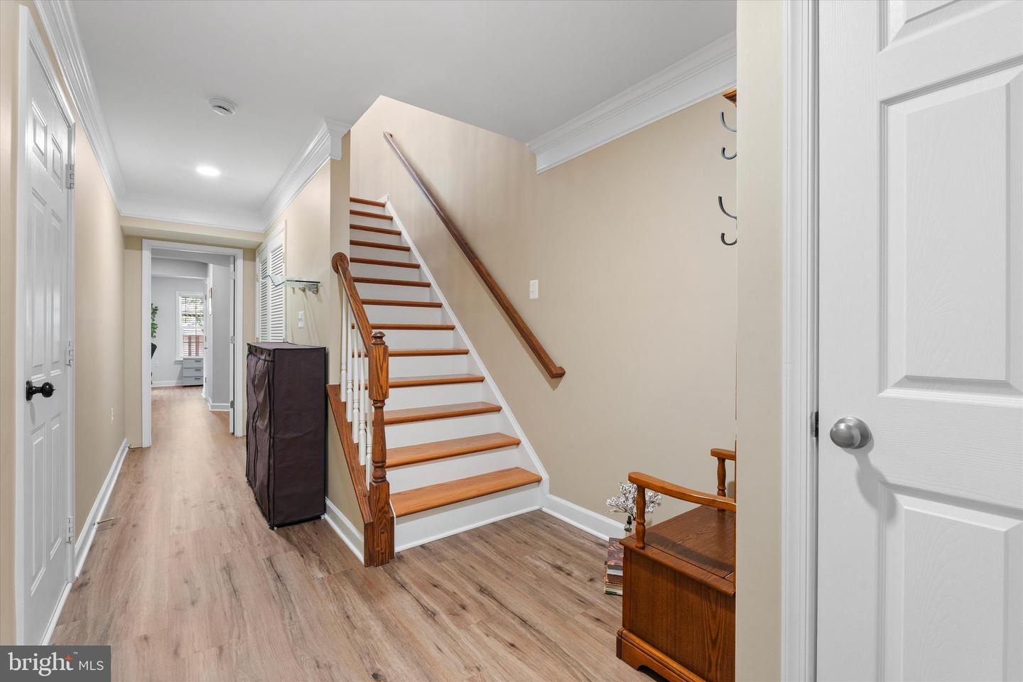 205 HAWKS VIEW SQ SE, LEESBURG, Virginia 20175, 4 Bedrooms Bedrooms, ,3 BathroomsBathrooms,Residential,For sale,205 HAWKS VIEW SQ SE,VALO2101008 MLS # VALO2101008
