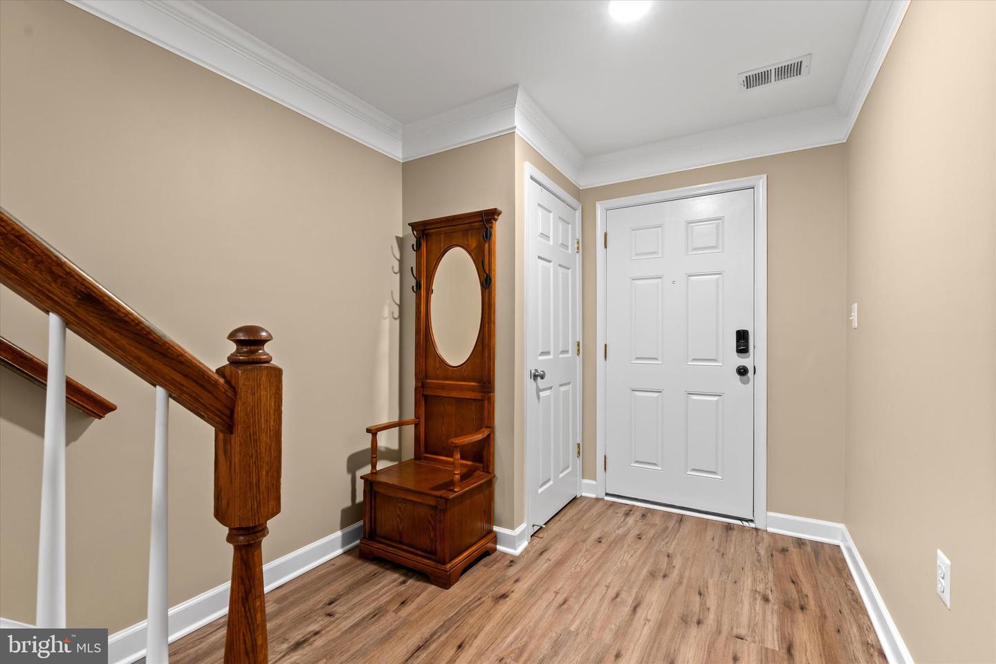 205 HAWKS VIEW SQ SE, LEESBURG, Virginia 20175, 4 Bedrooms Bedrooms, ,3 BathroomsBathrooms,Residential,For sale,205 HAWKS VIEW SQ SE,VALO2101008 MLS # VALO2101008