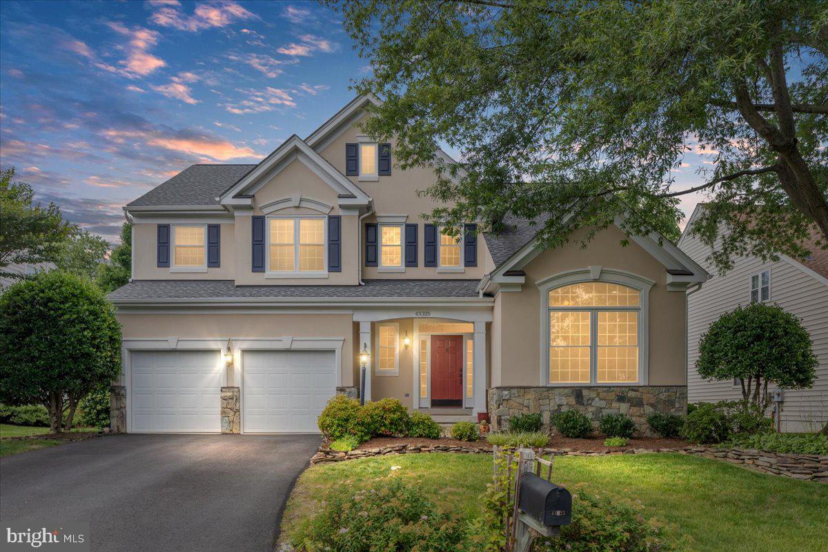 43325 NICKLAUS LN, CHANTILLY, Virginia 20152, 4 Bedrooms Bedrooms, ,3 BathroomsBathrooms,Residential,For sale,43325 NICKLAUS LN,VALO2101012 MLS # VALO2101012