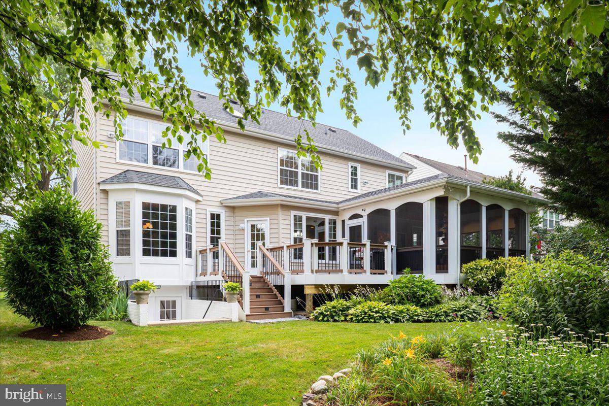 43325 NICKLAUS LN, CHANTILLY, Virginia 20152, 4 Bedrooms Bedrooms, ,3 BathroomsBathrooms,Residential,For sale,43325 NICKLAUS LN,VALO2101012 MLS # VALO2101012