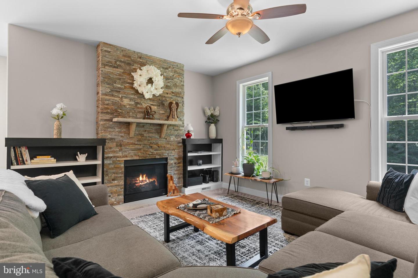 30 CYPRESS LN, FREDERICKSBURG, Virginia 22406, 4 Bedrooms Bedrooms, ,2 BathroomsBathrooms,Residential,For sale,30 CYPRESS LN,VAST2040424 MLS # VAST2040424
