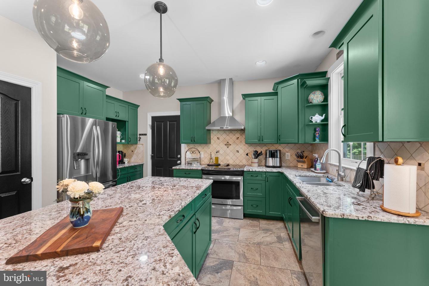 30 CYPRESS LN, FREDERICKSBURG, Virginia 22406, 4 Bedrooms Bedrooms, ,2 BathroomsBathrooms,Residential,For sale,30 CYPRESS LN,VAST2040424 MLS # VAST2040424