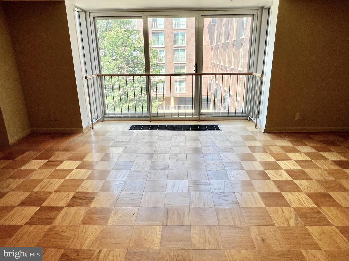 520 N ST SW #S324, WASHINGTON, District Of Columbia 20024, ,1 BathroomBathrooms,Residential,For sale,520 N ST SW #S324,DCDC2208712 MLS # DCDC2208712