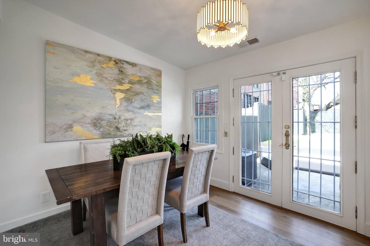708 I ST SE, WASHINGTON, District Of Columbia 20003, 3 Bedrooms Bedrooms, ,2 BathroomsBathrooms,Residential,For sale,708 I ST SE,DCDC2208826 MLS # DCDC2208826