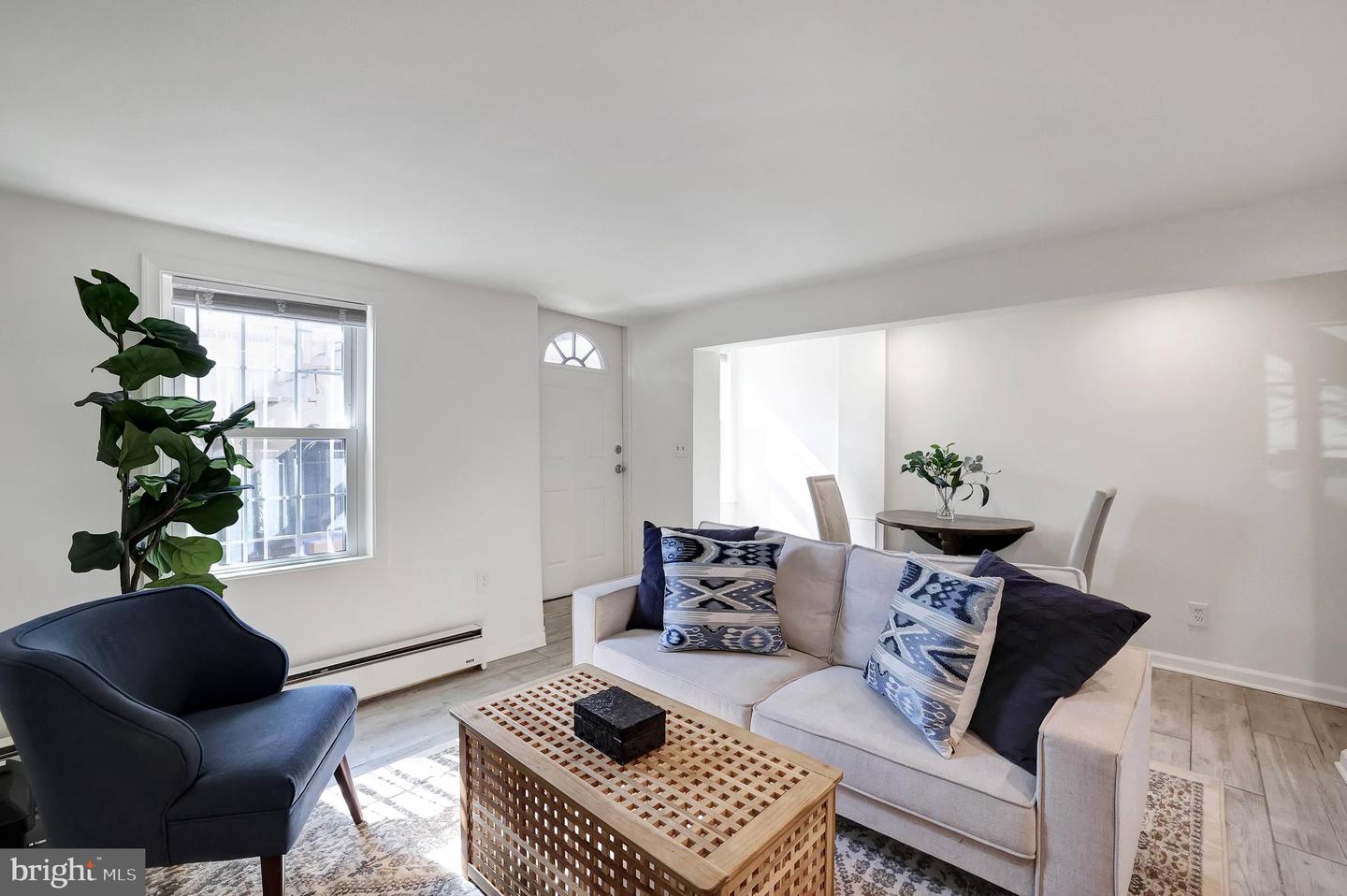 708 I ST SE, WASHINGTON, District Of Columbia 20003, 3 Bedrooms Bedrooms, ,2 BathroomsBathrooms,Residential,For sale,708 I ST SE,DCDC2208826 MLS # DCDC2208826