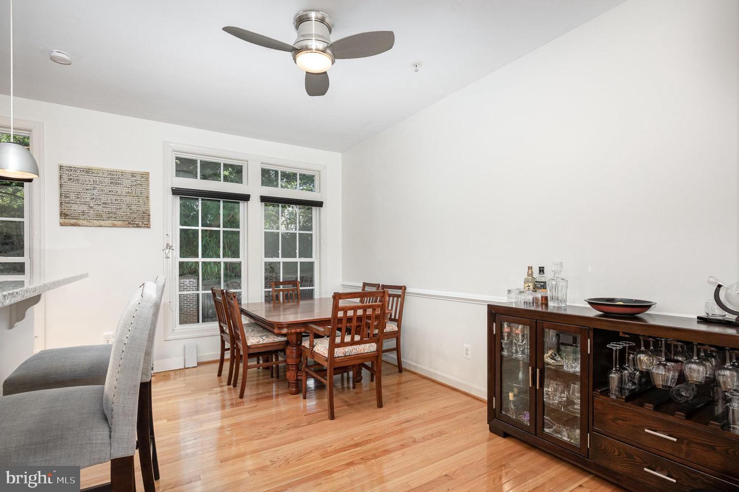 822 W GLEBE RD, ALEXANDRIA, Virginia 22305, 4 Bedrooms Bedrooms, ,1 BathroomBathrooms,Residential,For sale,822 W GLEBE RD,VAAX2047150 MLS # VAAX2047150
