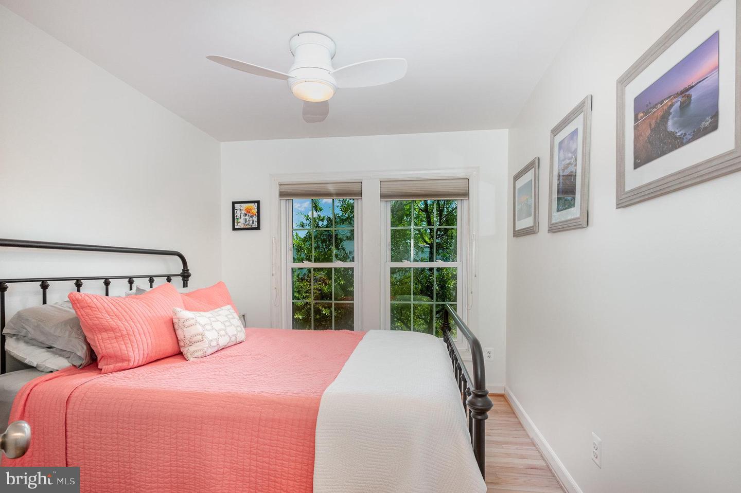 822 W GLEBE RD, ALEXANDRIA, Virginia 22305, 4 Bedrooms Bedrooms, ,1 BathroomBathrooms,Residential,For sale,822 W GLEBE RD,VAAX2047150 MLS # VAAX2047150
