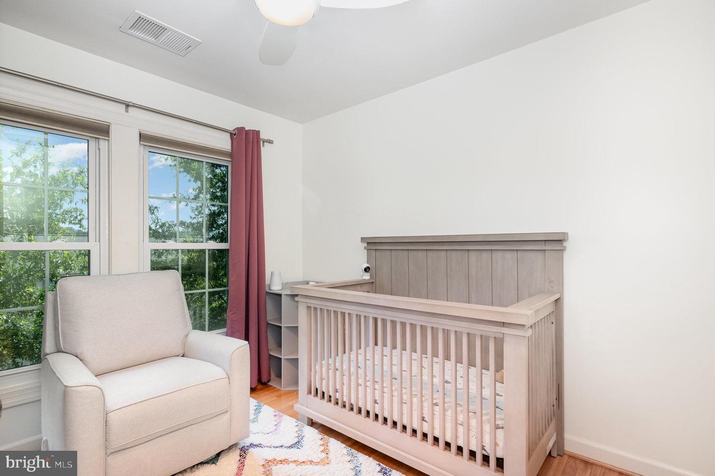 822 W GLEBE RD, ALEXANDRIA, Virginia 22305, 4 Bedrooms Bedrooms, ,1 BathroomBathrooms,Residential,For sale,822 W GLEBE RD,VAAX2047150 MLS # VAAX2047150