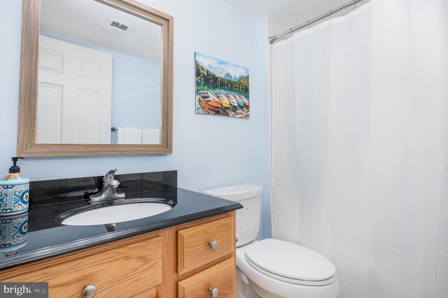 822 W GLEBE RD, ALEXANDRIA, Virginia 22305, 4 Bedrooms Bedrooms, ,1 BathroomBathrooms,Residential,For sale,822 W GLEBE RD,VAAX2047150 MLS # VAAX2047150