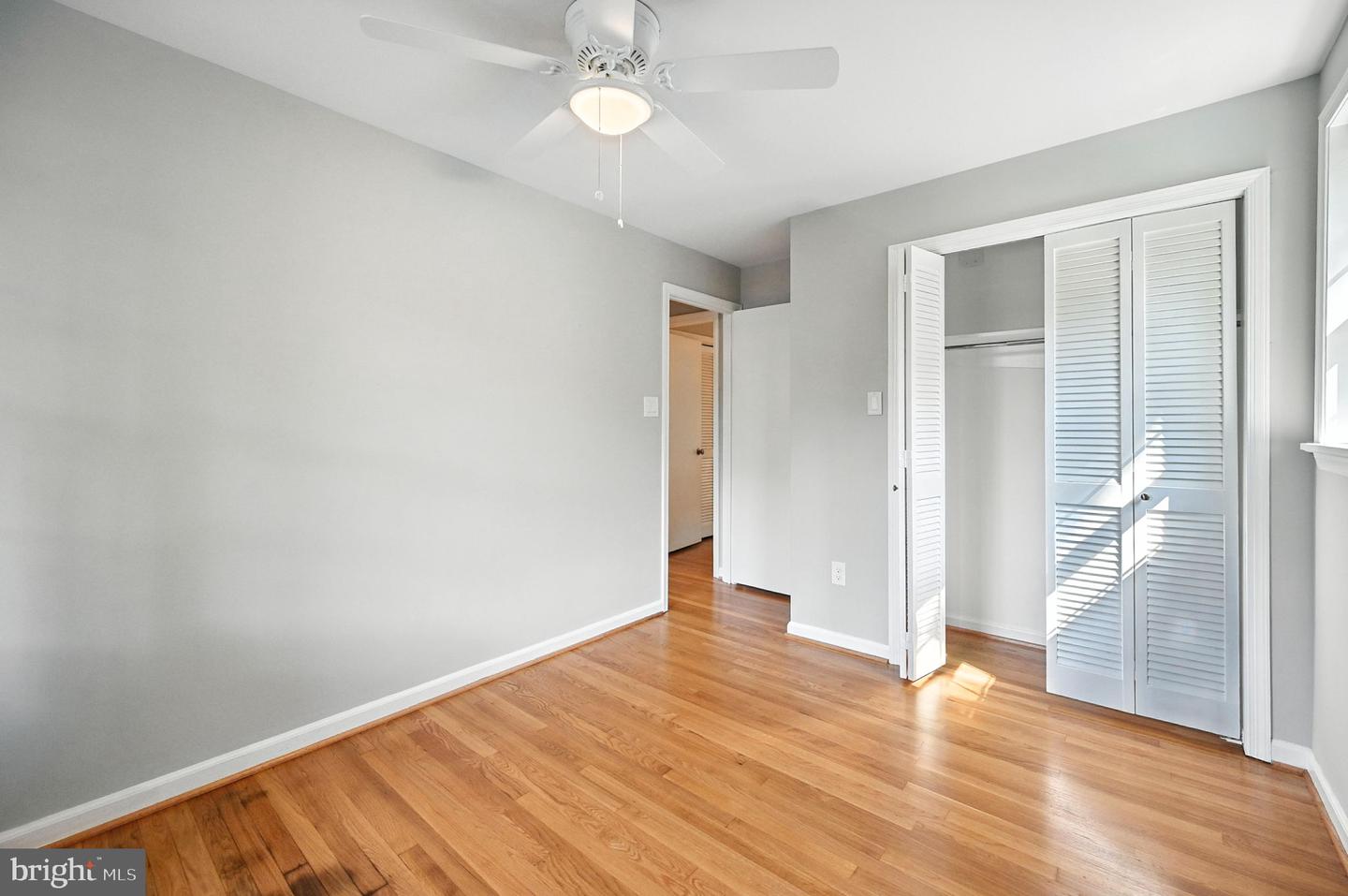 4835 9TH ST S, ARLINGTON, Virginia 22204, 4 Bedrooms Bedrooms, ,3 BathroomsBathrooms,Residential,For sale,4835 9TH ST S,VAAR2060172 MLS # VAAR2060172