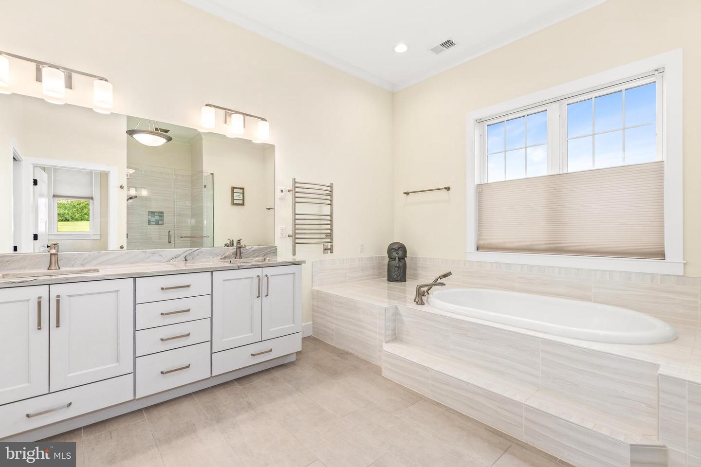 120 POMME CIR, STEPHENS CITY, Virginia 22655, 4 Bedrooms Bedrooms, ,4 BathroomsBathrooms,Residential,For sale,120 POMME CIR,VAFV2035250 MLS # VAFV2035250