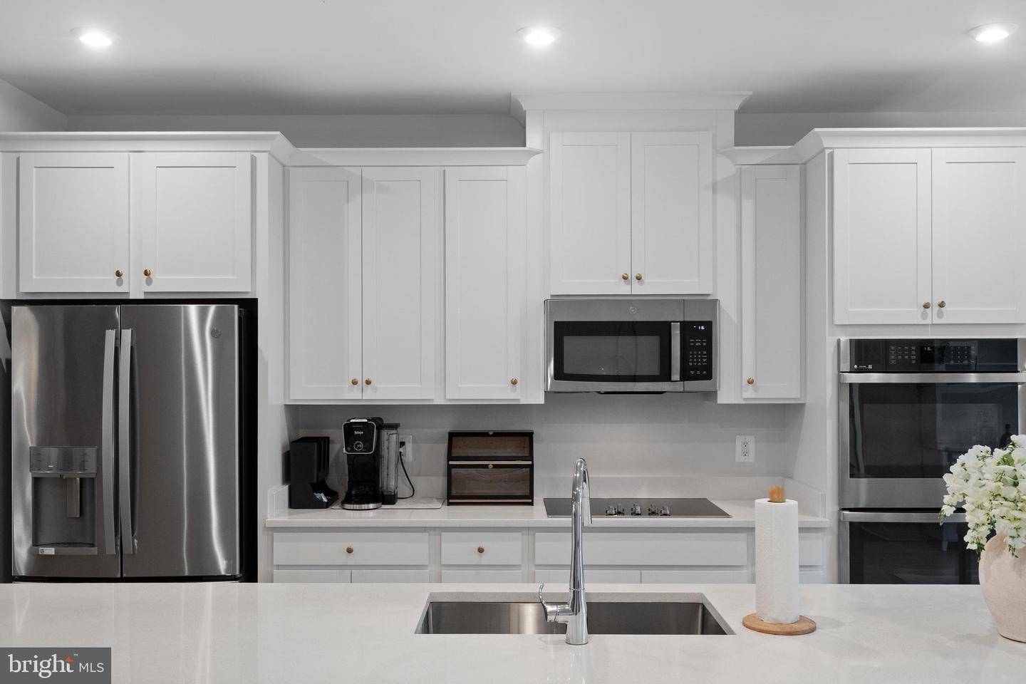 14114 GYPSUM LOOP #64, CHANTILLY, Virginia 20151, 3 Bedrooms Bedrooms, ,2 BathroomsBathrooms,Residential,For sale,14114 GYPSUM LOOP #64,VAFX2253346 MLS # VAFX2253346