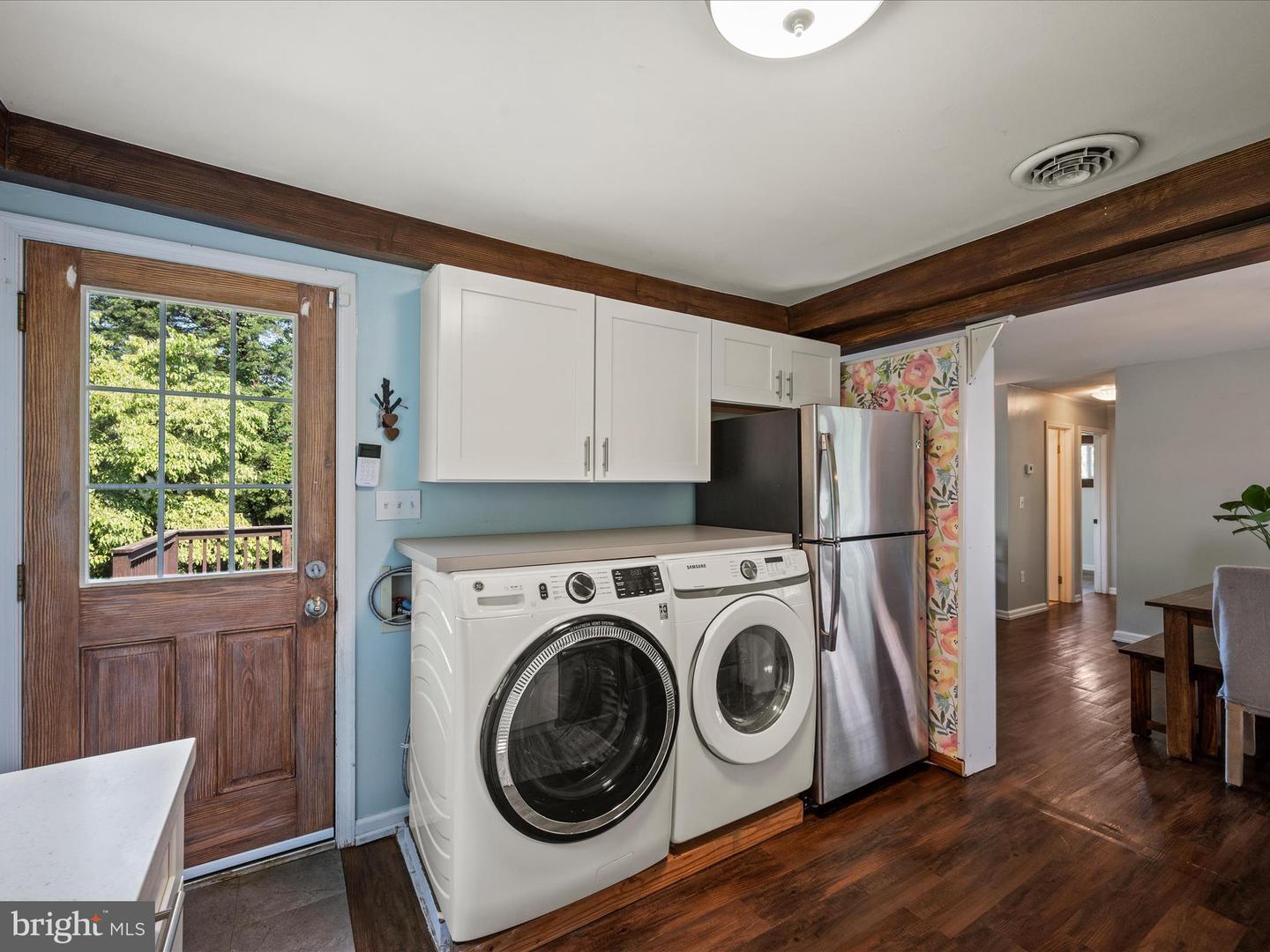 19 SLEEPY HOLLOW RD, LINDEN, Virginia 22642, 2 Bedrooms Bedrooms, ,1 BathroomBathrooms,Residential,For sale,19 SLEEPY HOLLOW RD,VAWR2011618 MLS # VAWR2011618